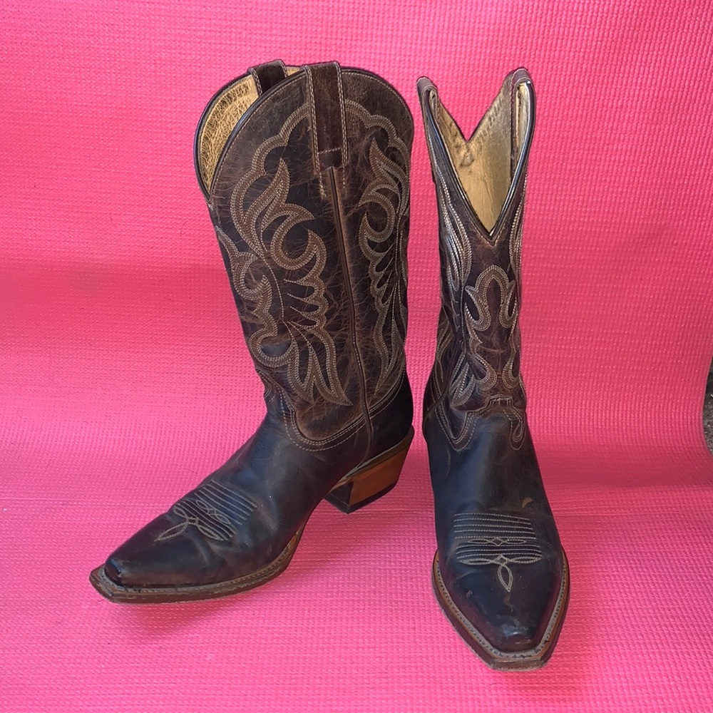 SHYANNE WOMEN'S SAN JUAN MAD DOG WESTERN BOOTS
Size 8, color brown